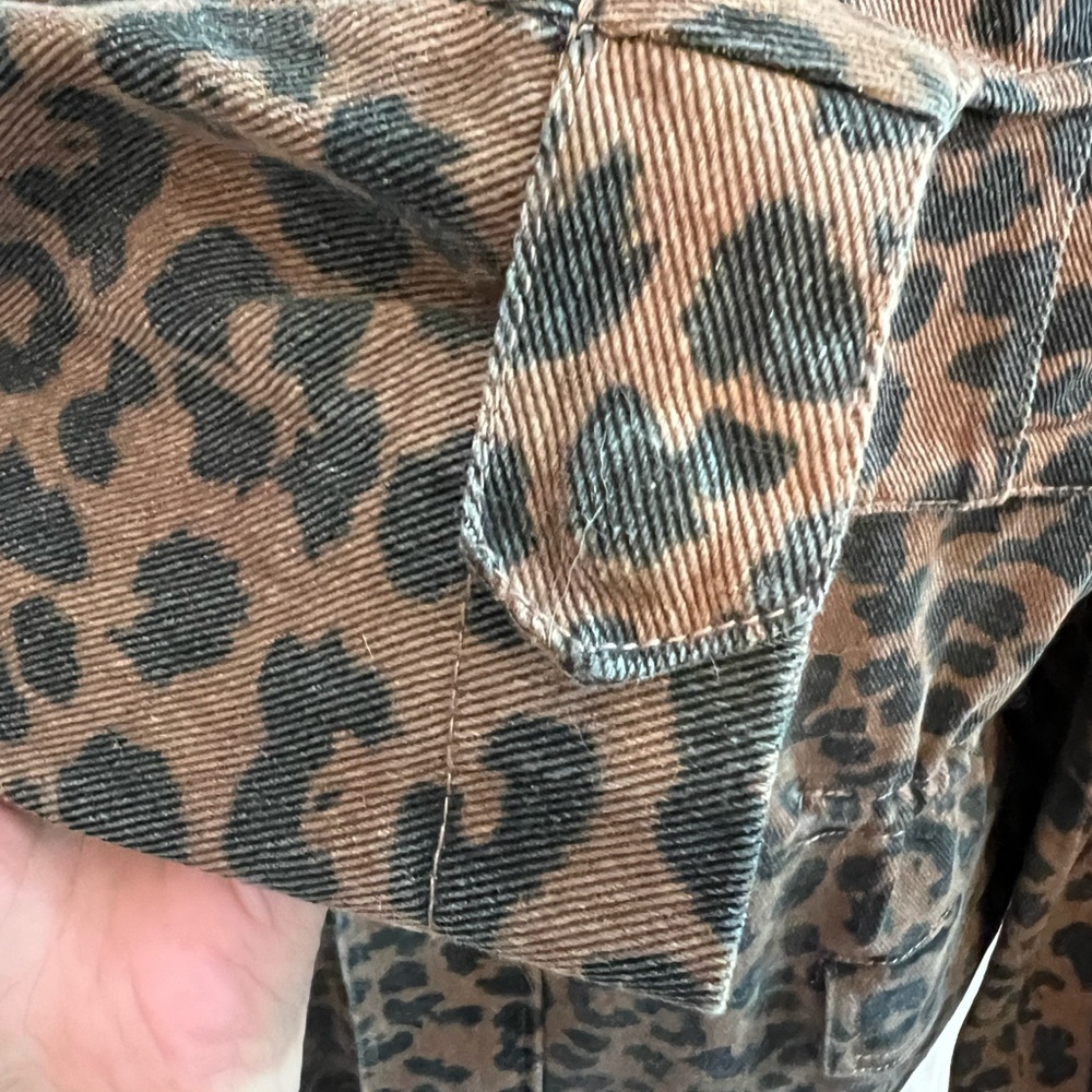 Hayden Leopard Print Bomber Jacket - Picture 7 of 10